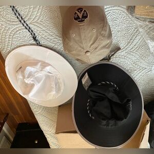 Ladies Eddie Bauer Hats Tan and Black white NWT